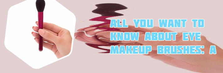 Short bristle makeup brush